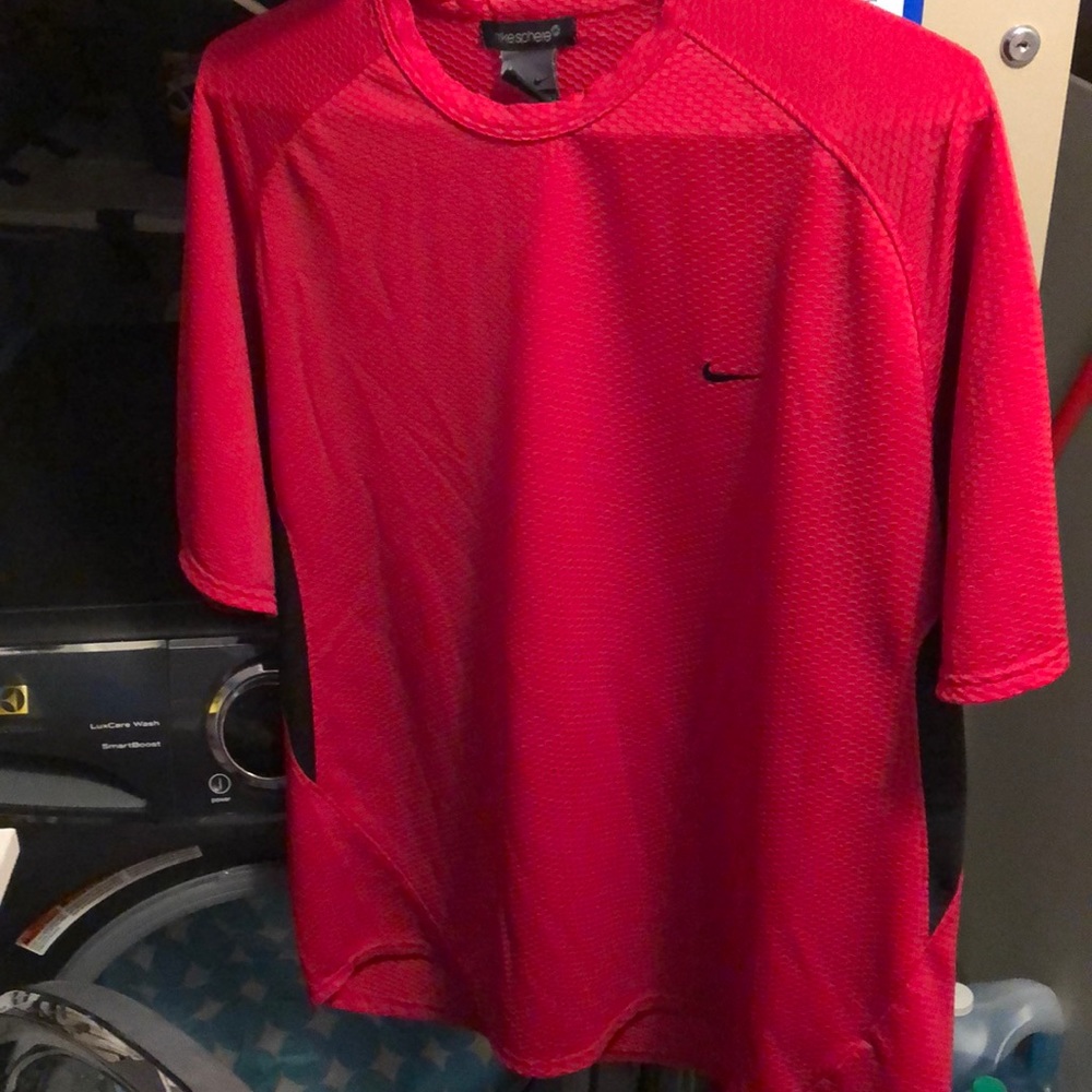 Nike xl sphere t shirt